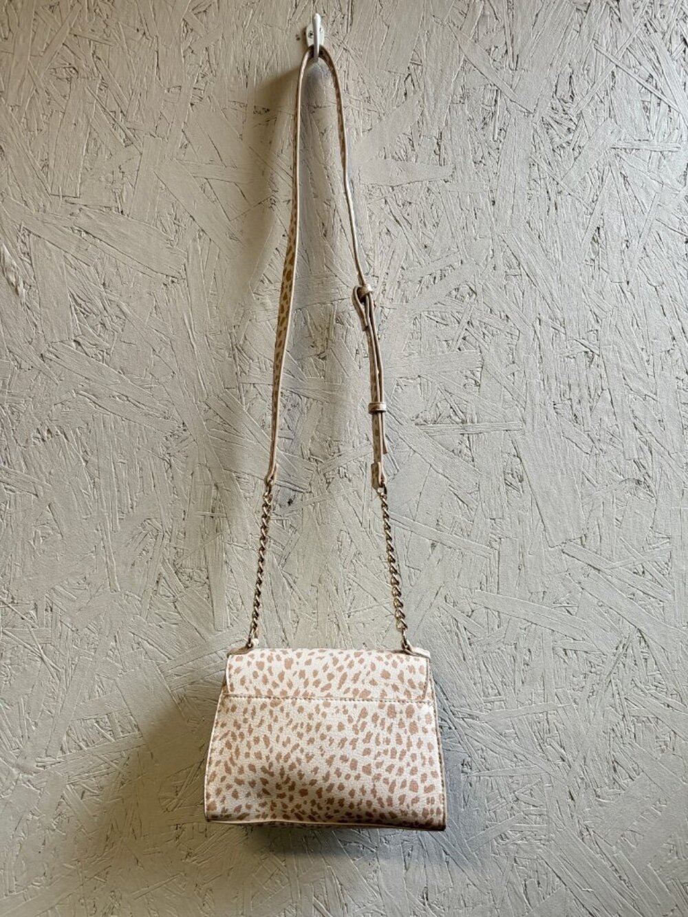 INC Sibbell faux-leather women's mini crossbody bag -Bone microspots /Beige~ - Picture 7 of 10
